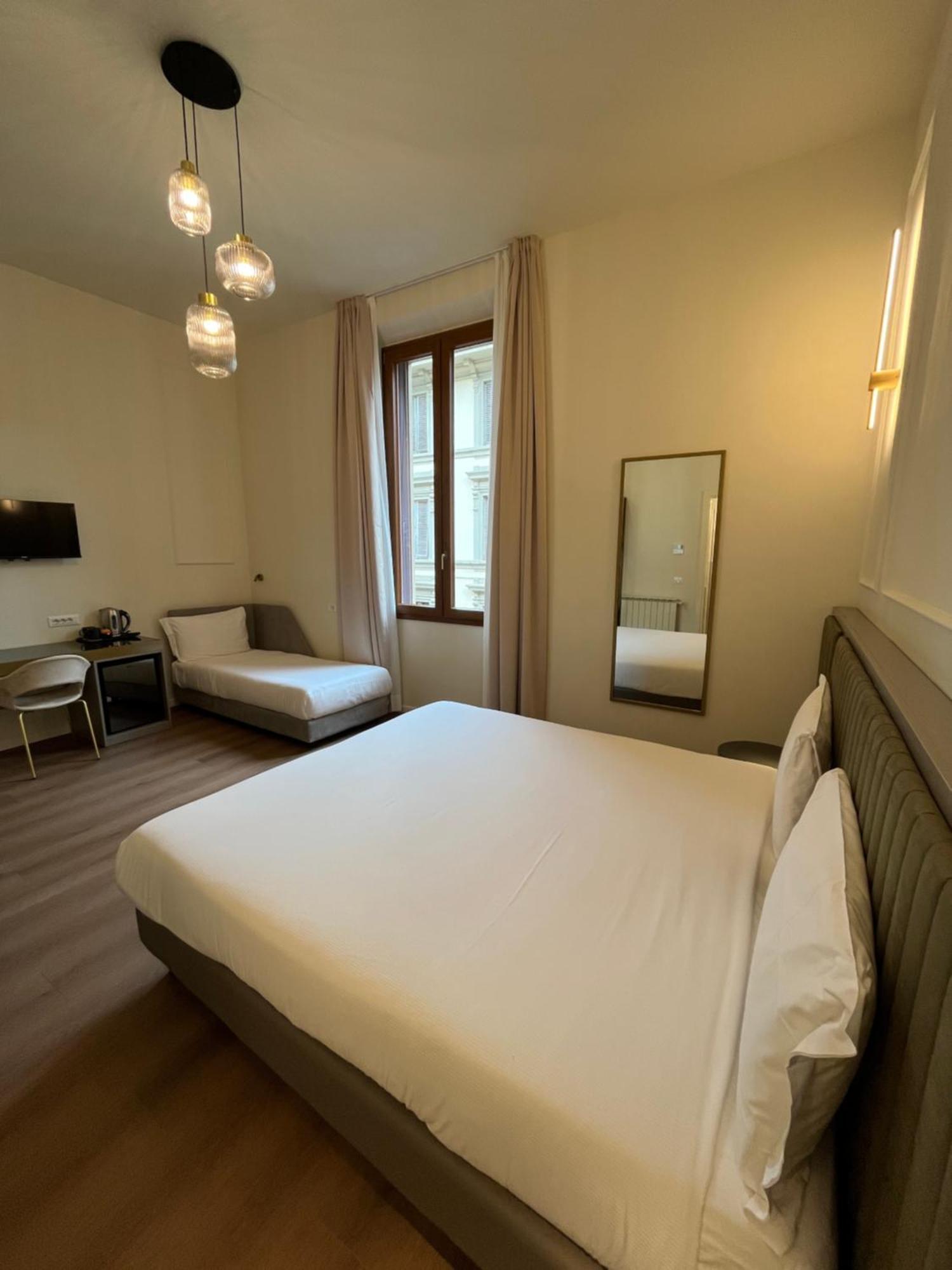 Hotel Duca D'Aosta Florencia Exterior foto