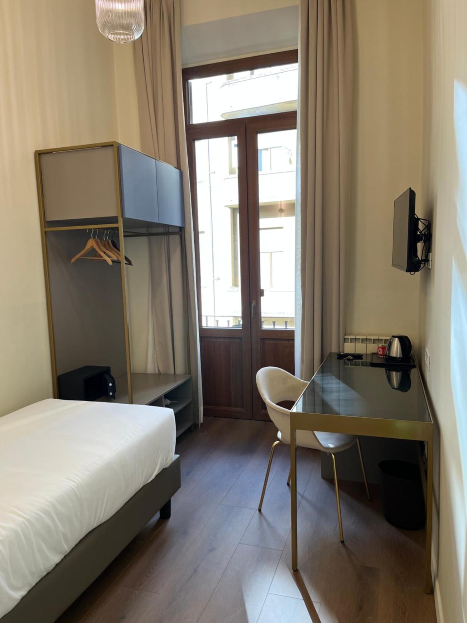 Hotel Duca D'Aosta Florencia Exterior foto